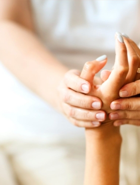 Trị liệu Tê bì tay chân